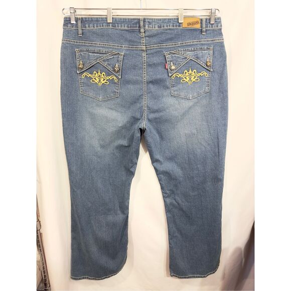 Eileens Plus Size 26W Jeans Boot Cut Blue Denim 612 Embellished Pockets 1111 - Picture 2 of 10